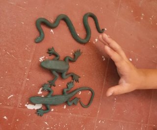 Lote de 28 animales varios tamaños