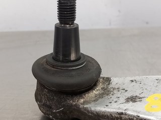 BRAZO SUSPENSION INFERIOR DELANTERO DERECHO AUDI