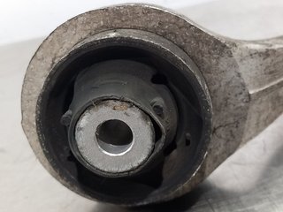 BRAZO SUSPENSION INFERIOR DELANTERO DERECHO AUDI