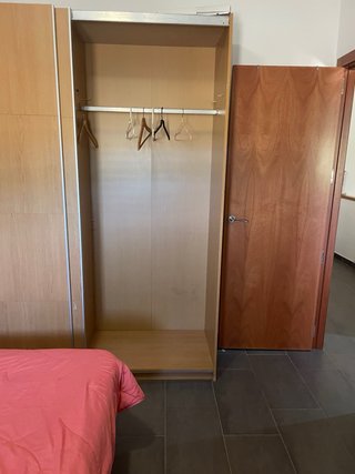 ALQUILO HABITACIÓN A MUJER l