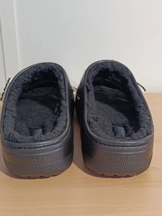 Sandalias Crocs Cozzzy Talla 41-42 Negro
