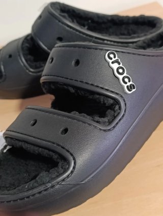 Sandalias Crocs Cozzzy Talla 41-42 Negro