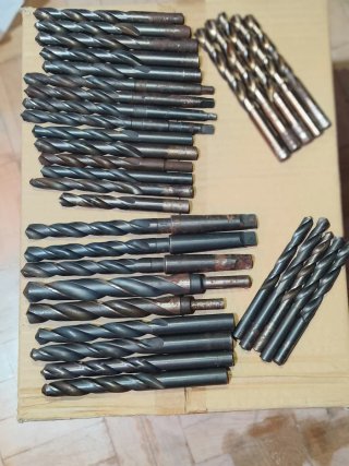 Lote de 34 brocas para taladro