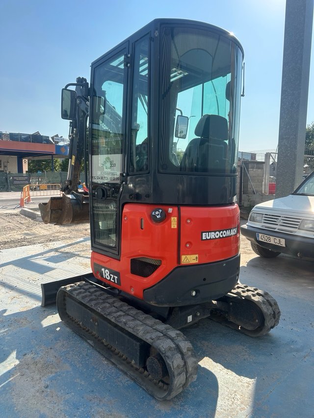 Excavadora Giratoria Eurocomach 1800kg