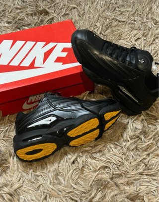 Nike x NOCTA Zapatillas Negras y Amarillas