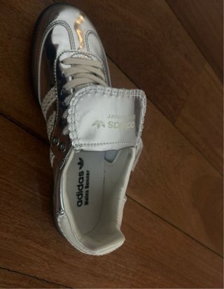 Adidas Wales Bonner Plata Talla 40