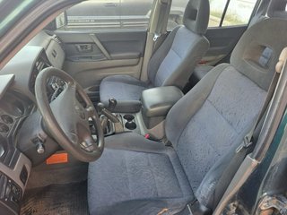 Mitsubishi Montero 2002
