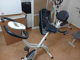 Elíptica y Bicicleta Estática Plegable
