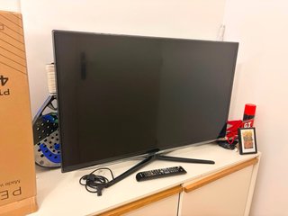 Samsung, 37” modelo UE37ES6100W con Chromecast