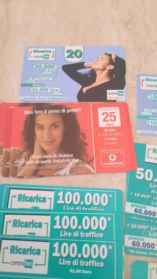 Gettoni telefonici e schede telefoniche