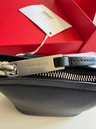Bolso Ferragamo Negro Nuevo sin estrenar