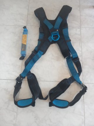 2 Arnés de seguridad azul de