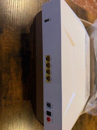 Router ZTE ZXHN F6640 GPON ONT Wi-Fi 6 ordenador