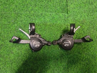 Pulsadores Shimano Deore XT 9x3