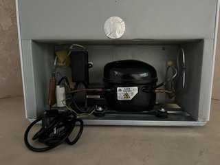 Denia. Mini congelatore H.Koenig bianco FGW400