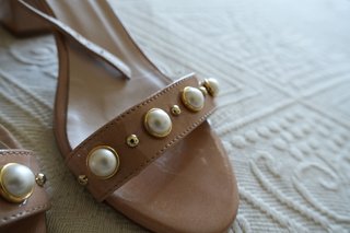 Sandalias Miryan tacón ancho perlas como nuevas