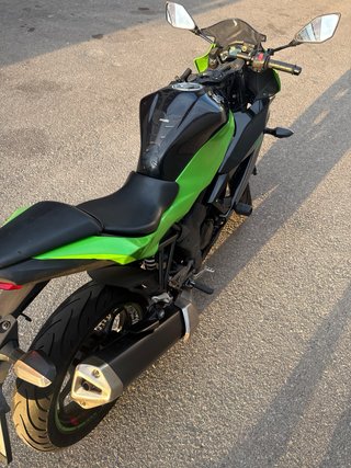 Kawasaki Ninja 250 SL Sportbike