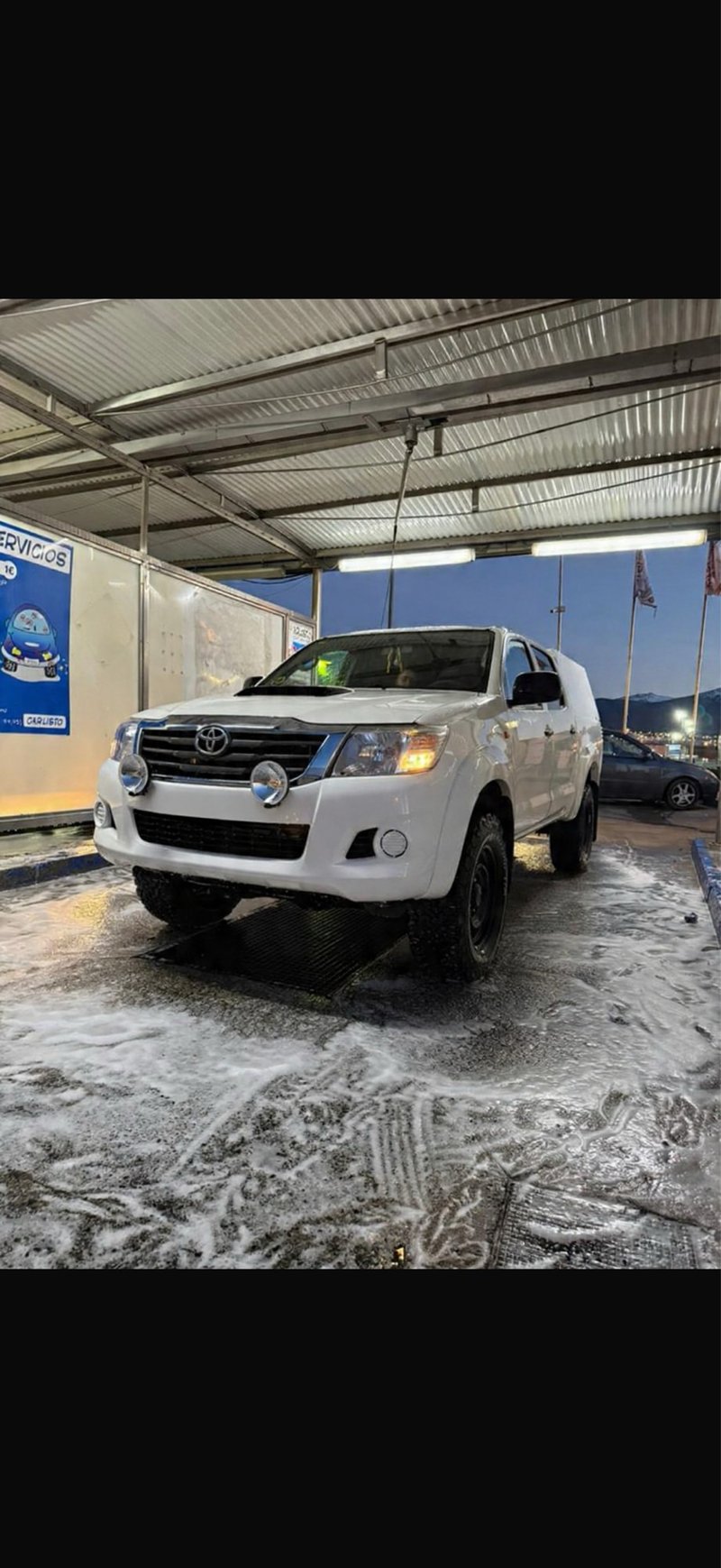 Toyota Hilux 2015 - foto 1