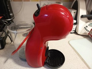 Cafetera Nescafé Dolce Gusto Roja