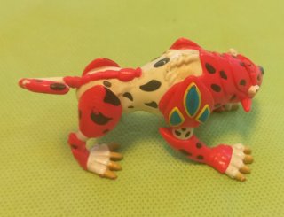 Figura PVC Invizimals