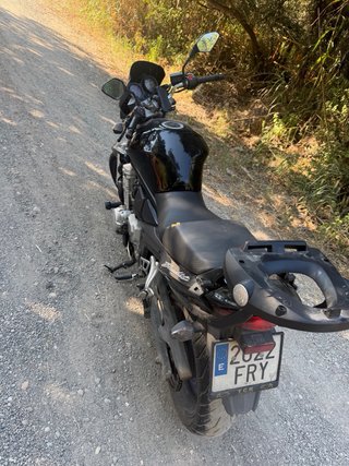 Suzuki Bandit 650 Negra