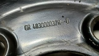 LLANTA RENAULT MASTER III VOLQUETE 403000037