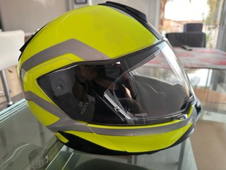 Casco BMW Amarillo Neón