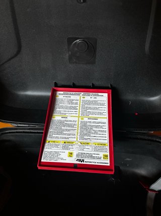 BAÚL TRASERO MOTO GIVI MONKEY. COMO NUEVO