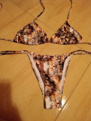 Bikini estampado Talla S sin usar