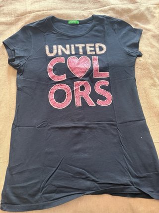 Lote 2 Camisetas Benetton Talla S Corazones