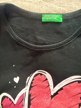 Lote 2 Camisetas Benetton Talla S Corazones