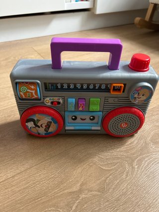 Radio musical infantil con luces