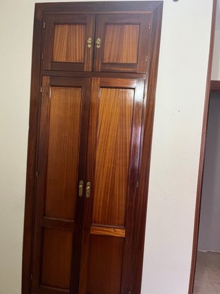 Frente de armario de madera