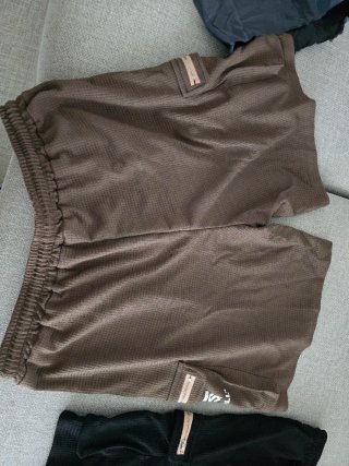 2 Pantalones cortos Vans hombre negro y marron