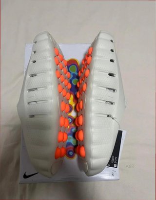 Nike Mind Talla 41 Beige/Blanco