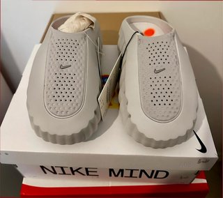 Nike Mind 42 Gris Naranja