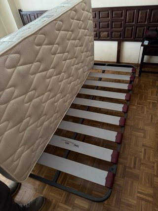 Cama individual de 90 × 190 cm
