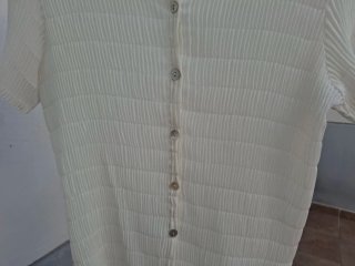 Camisa Talla 58 Mujer.  Medidas en descripción