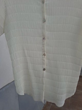 Camisa Talla 58 Mujer.  Medidas en descripción