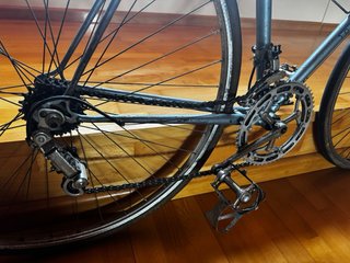 LOTE DE TRES BICICLETAS: MTB, carretera y BMX.
