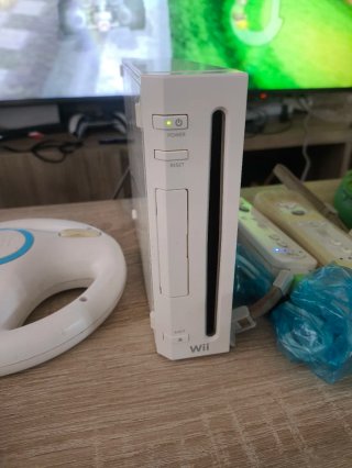 Consola Wii + Juego Mario Kart + Mandos