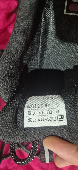 Zapatillas Fila Talla 37 Negras