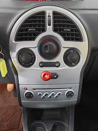 Renault Grand Modus 1.2 16V AUTHENTIQUE 75CV