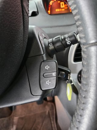 Renault Grand Modus 1.2 16V AUTHENTIQUE 75CV