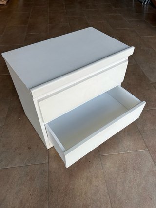 Muebles cajonera blancos