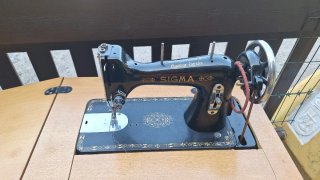 Máquina de coser antigua