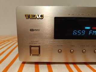 Sintonizador Tuner Radio HiFi TEAC T-H500