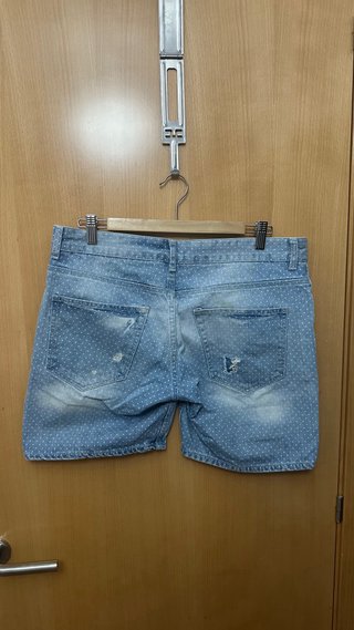 Bermudas Zara con lunares y rotos