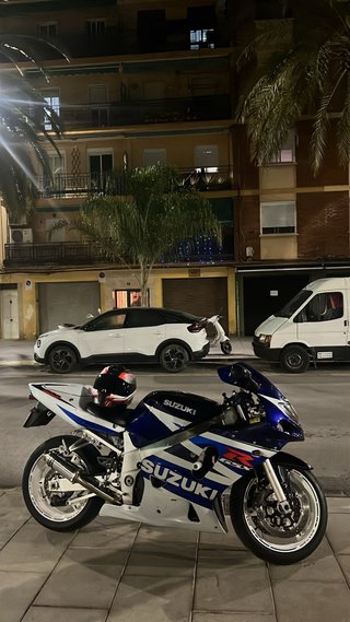 Suzuki GSXR 600 k3 Sportbike Azul/Blanco