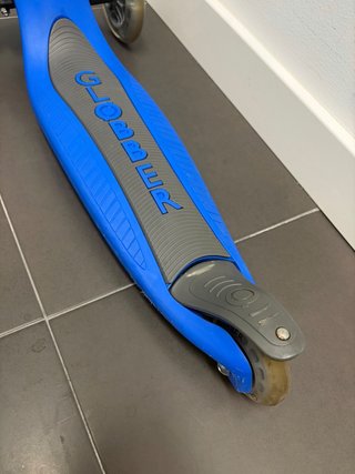 Patinete Globber Primo Luces Azul